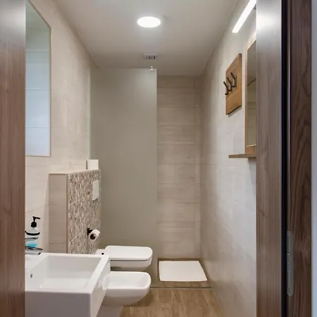 Marin Miler אורחן *