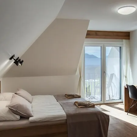 Marin Miler אורחן